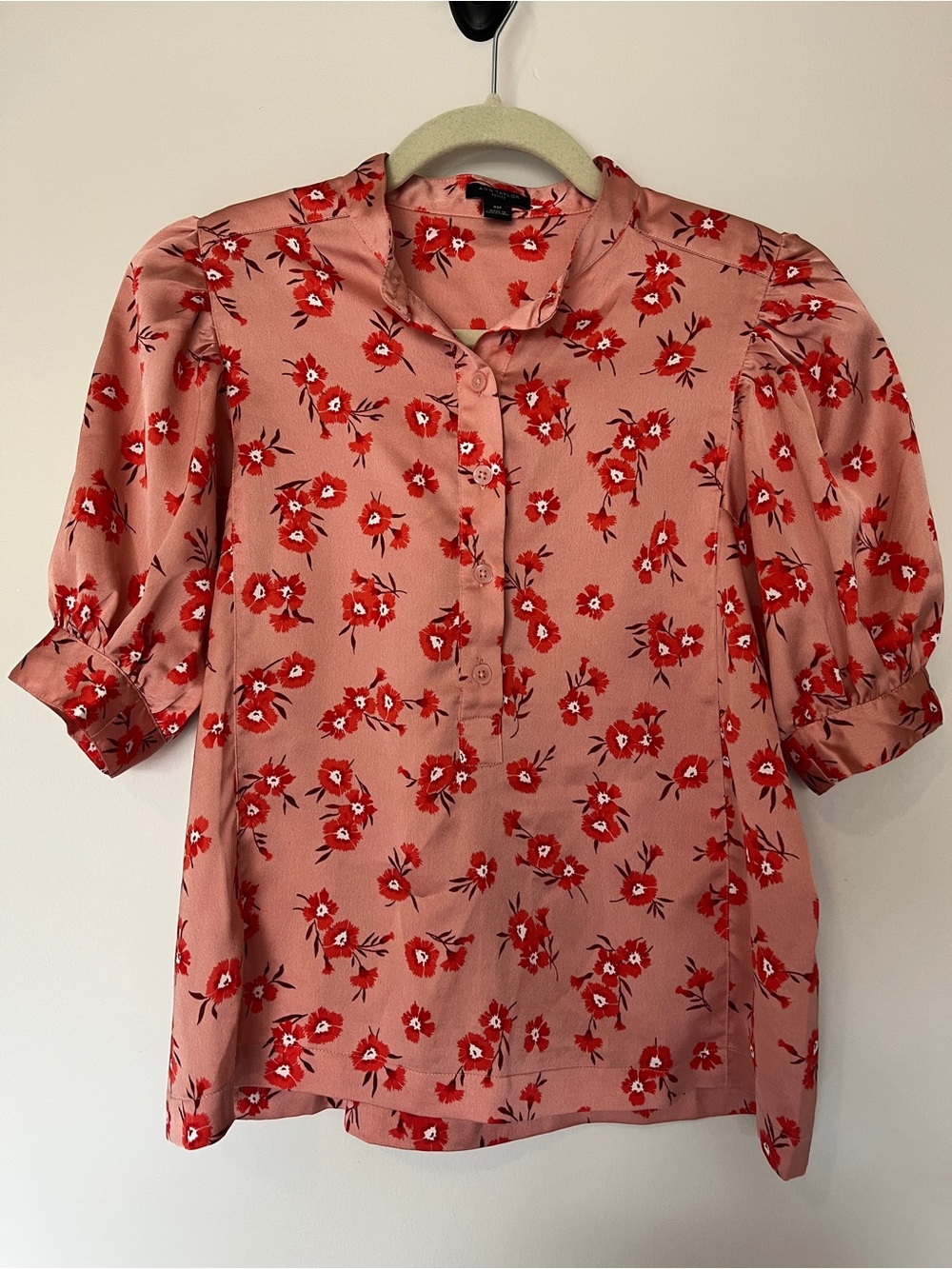 Ann Taylor Pink Floral Puff Sleeve Blouse Button Top XS Petite